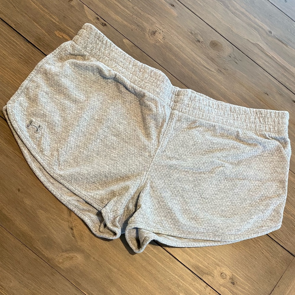 Under Armour Grey Shorts - Size M